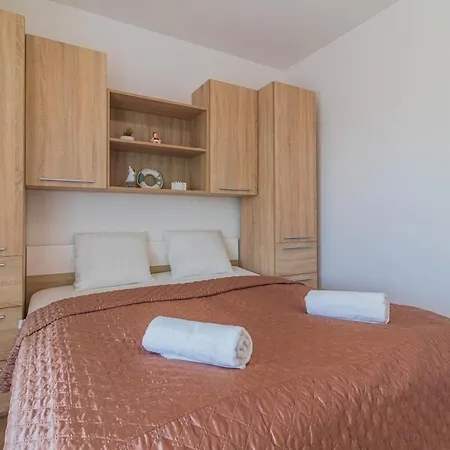 Апартаменты Lelle Relax Lelle W Ac & Terrace By Nw *